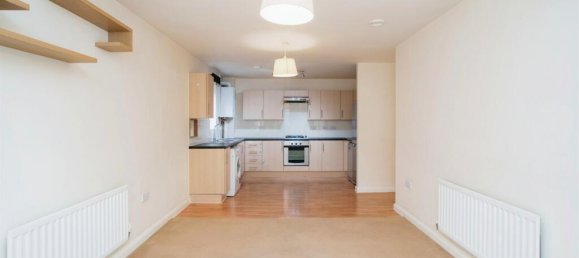 2 bedrooms Apartment in Watford, United Kingdom No. 6110 4