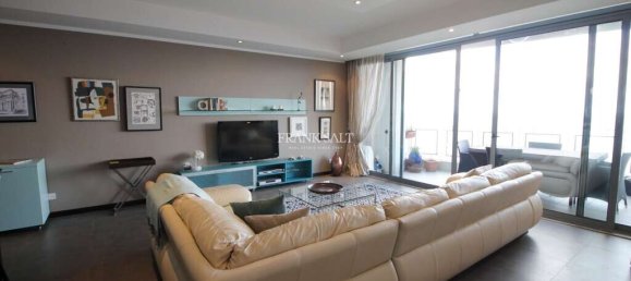 Apartamento de 3 dormitorios en Sliema, Malta No. 8586 2