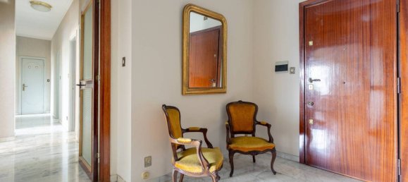 3 bedrooms Apartment in Rome, Italy No. 45857 20