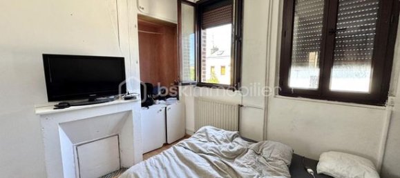 2 bedrooms House in Le Petit-Quevilly, France No. 355357 7