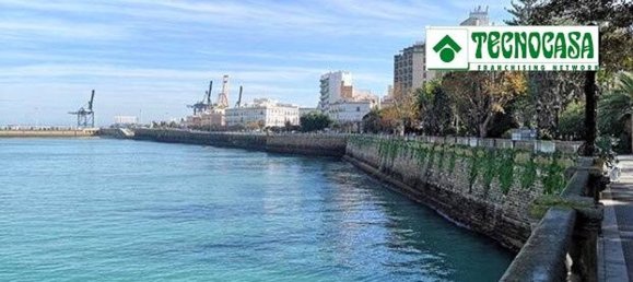 3 Schlafzimmer Wohnung in Cadiz, Spain, Nr. 170944 11