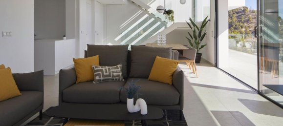 4 Schlafzimmer Villa in Altea, Spain, Nr. 12996 2