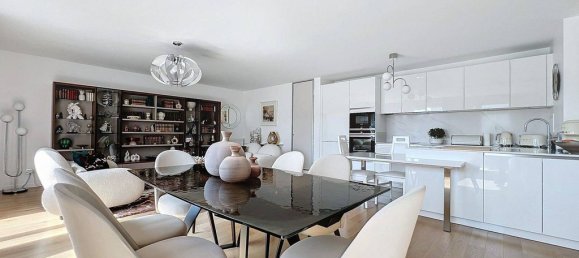 Apartamento de 3 dormitorios en Garches, France No. 178181 3