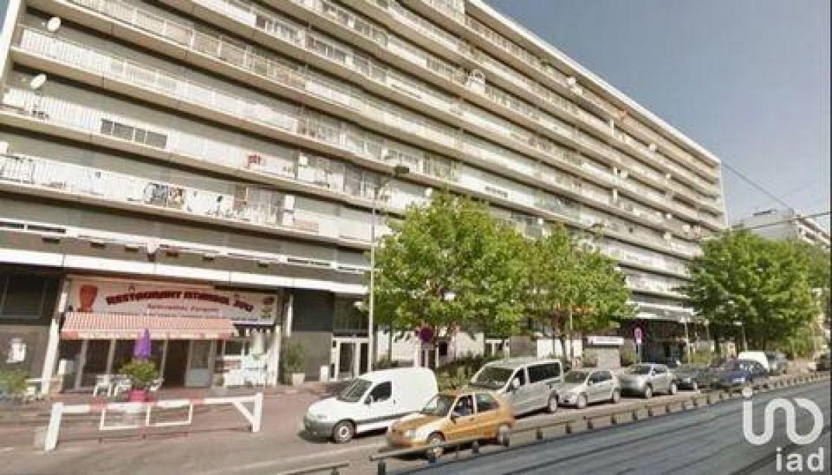 4 bedrooms Condo in Sarcelles, France No. 28870