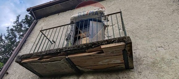 Casa de 4 habitaciónes en Cervaro, Italy No. 314875 6