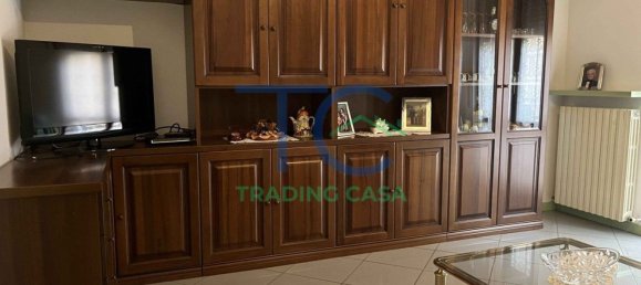 3 Schlafzimmer Wohnung in Piacenza, Italy, Nr. 340439 7