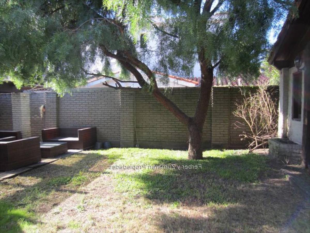 3 Schlafzimmer Haus in Montevideo, Uruguay, Nr. 3861