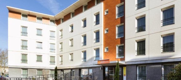 Estudio en Orleans, France No. 88436 7