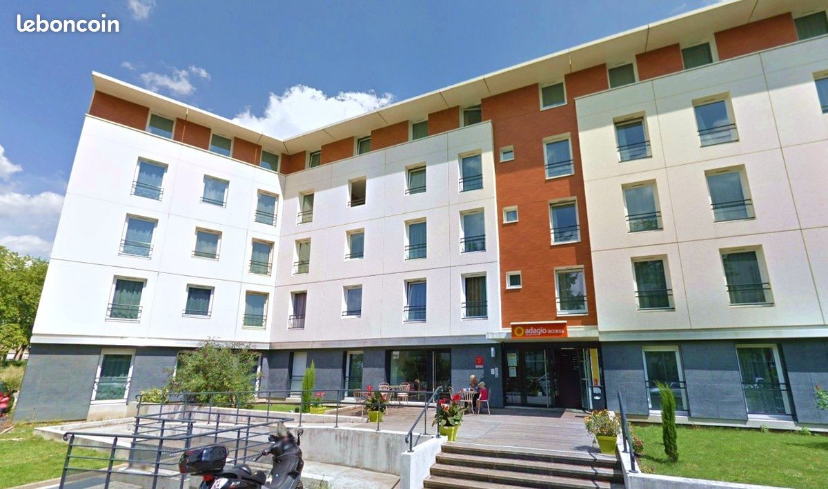 Estudio en Orleans, France No. 88436