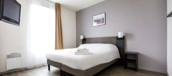 Estudio en Orleans, France No. 88436 3