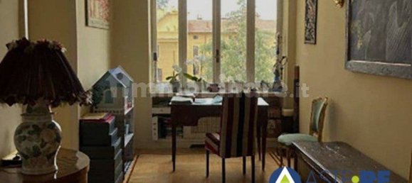 3 rooms Apartment in Rome, Italy No. 203484 6