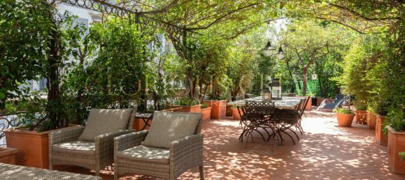 3 bedrooms Apartment in Monza, Italy No. 270882 9