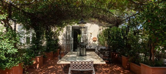 3 bedrooms Apartment in Monza, Italy No. 270882 10