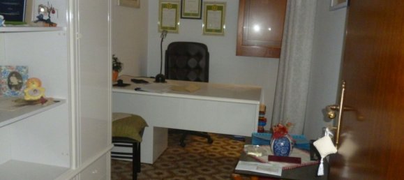 5 rooms House in Comiso, Italy No. 47651 9