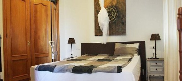 4 bedrooms Villa in Calpe, Spain No. 4460 3