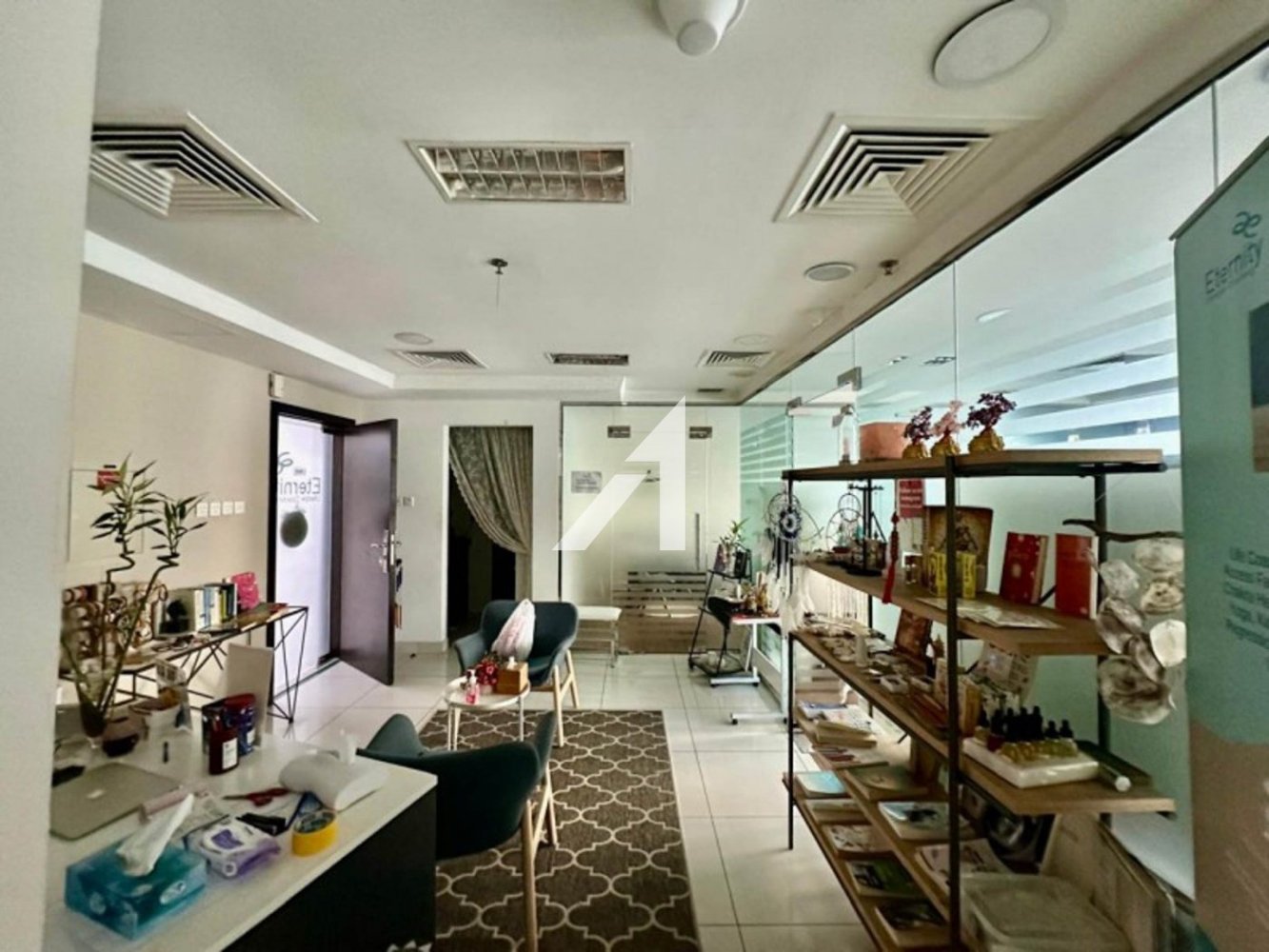 Büro in Dubai, UAE 102.1m², Nr. 107869