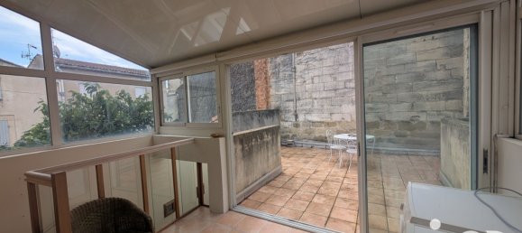 Casa de 2 dormitorios en Graveson, France No. 296135 3