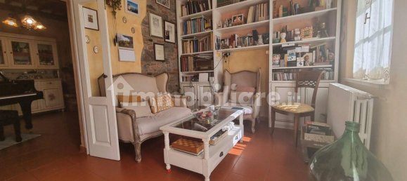 3 bedrooms House in Fucecchio, Italy No. 142340 2