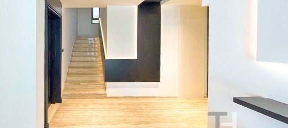 Villa de 4 dormitorios en Palm Jumeirah, UAE No. 95258 3