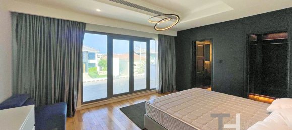 Villa de 4 dormitorios en Palm Jumeirah, UAE No. 95258 14