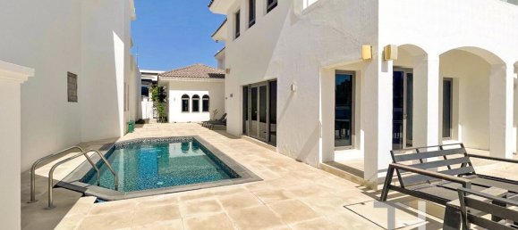 Villa de 4 dormitorios en Palm Jumeirah, UAE No. 95258 2