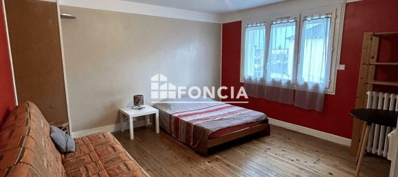 Casa de 4 dormitorios en Le Mans, France No. 357782 5