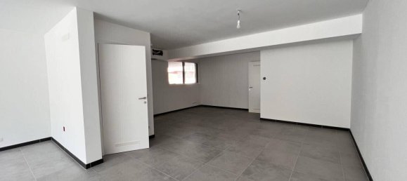 Офис с 2 комнатами в Дёблинг, Австрия № 236192 4