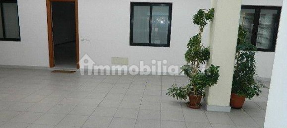 4 rooms Commercial property in Lucca, Italy No. 140255 5