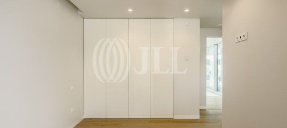 3 bedrooms House in Cascais, Portugal No. 106084 10