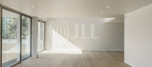 3 bedrooms House in Cascais, Portugal No. 106084 42