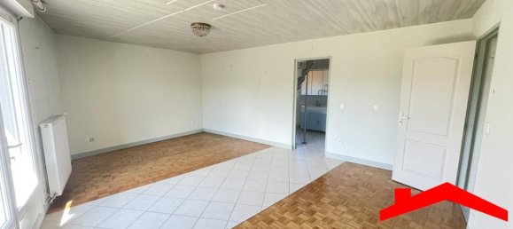 Casa de 2 dormitorios en Champagne-sur-Seine, France No. 140955 4