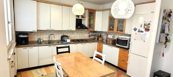 Dúplex de 5 dormitorios en Trebaseleghe, Italy No. 339792 2