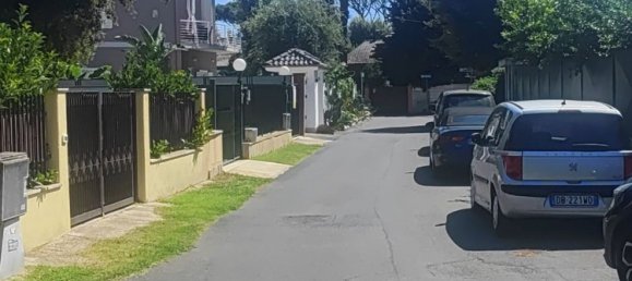 4 bedrooms Duplex in Fiumicino, Italy No. 371055 4