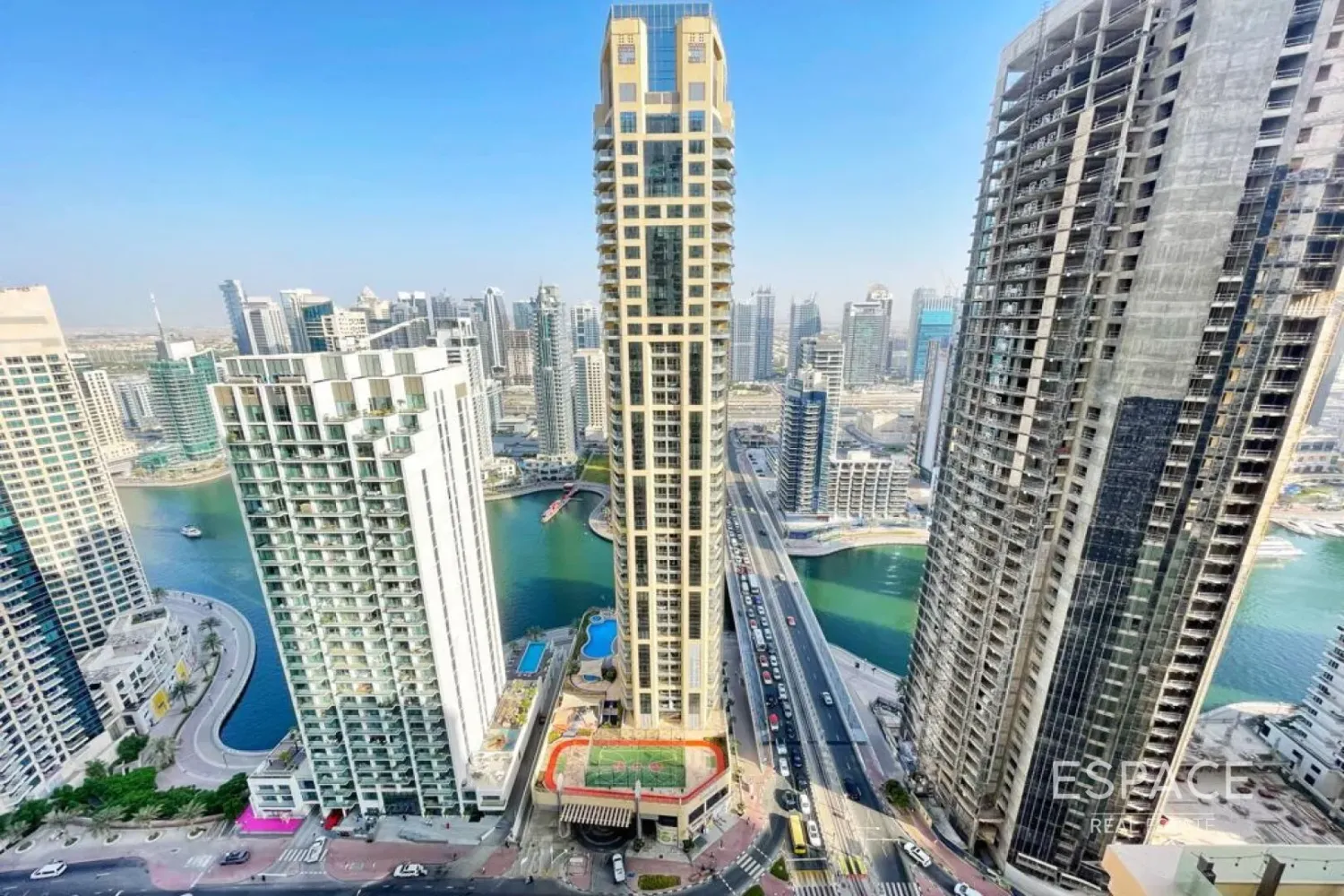 Квартира с 2 спальнями в Джумейра Бич Резиденс, ОАЭ № 105984