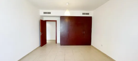 Квартира с 2 спальнями в Джумейра Бич Резиденс, ОАЭ № 105984 11