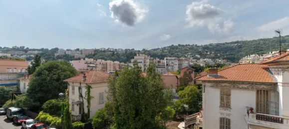 1 bedroom Apartment in Nice, France No. 339663 6