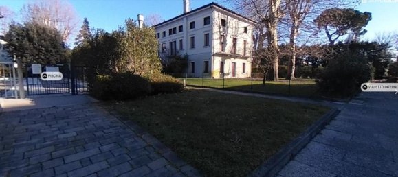 3 rooms Apartment in Jesolo, Italy No. 16186 16