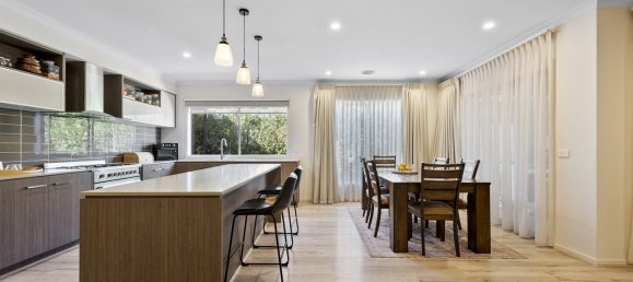 4 chambres Maison à Tarneit, Australia No. 331 6