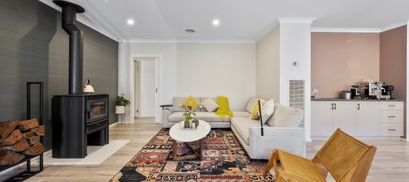 4 chambres Maison à Tarneit, Australia No. 331 3