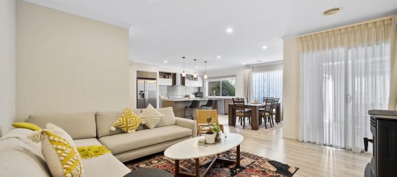 4 chambres Maison à Tarneit, Australia No. 331 4