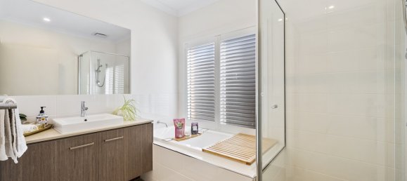 4 chambres Maison à Tarneit, Australia No. 331 15