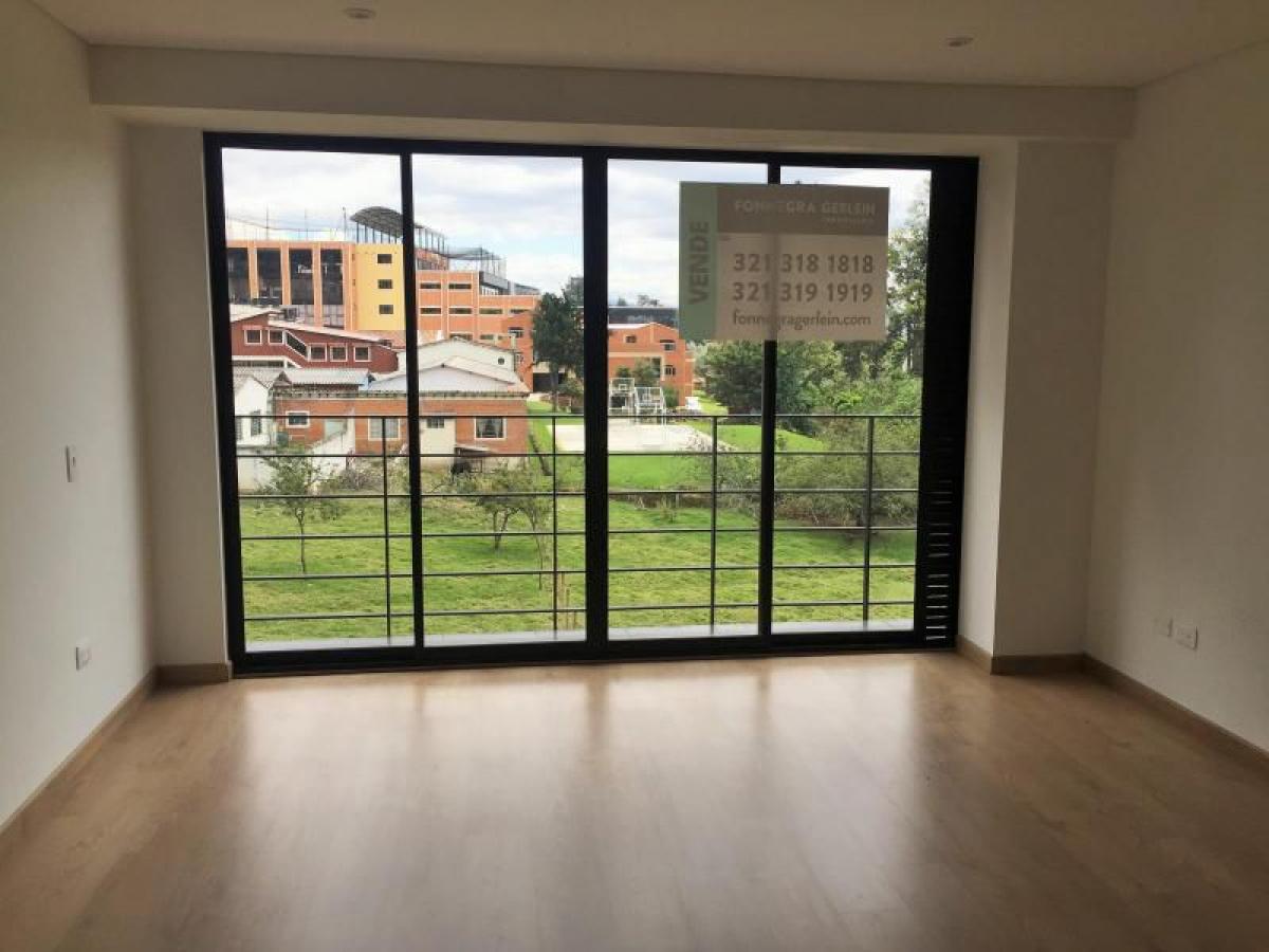 3 bedrooms House in Bogota, Colombia No. 11390