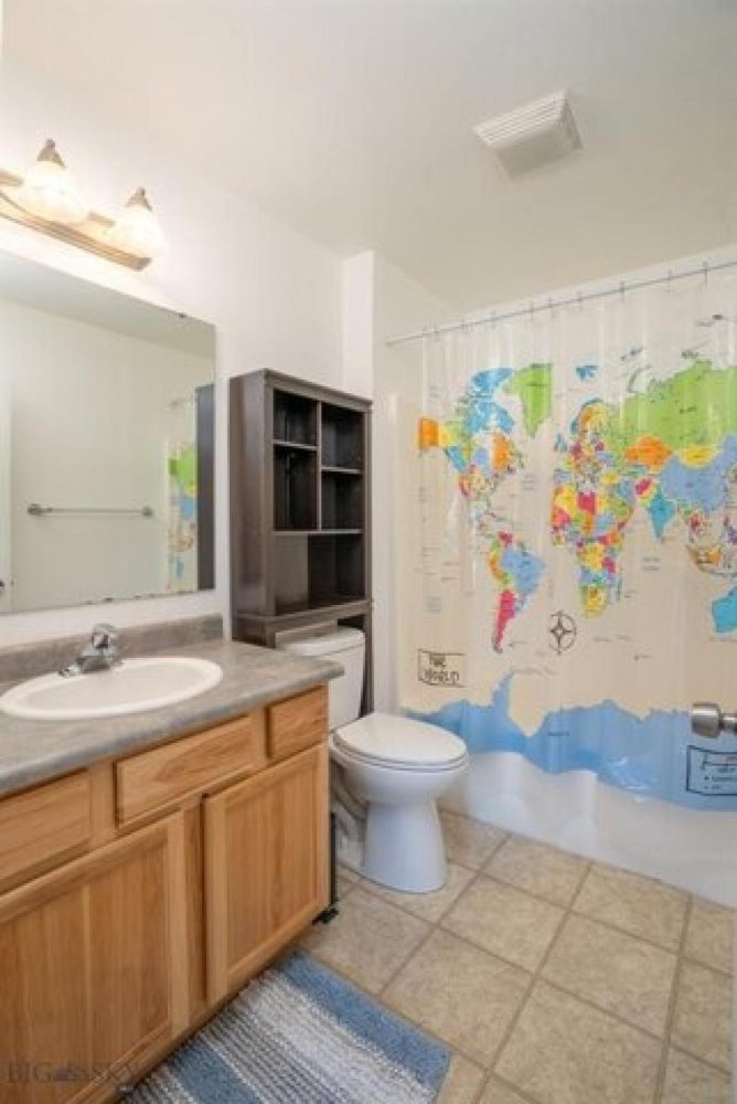 3 bedrooms House in Bozeman, USA No. 405067