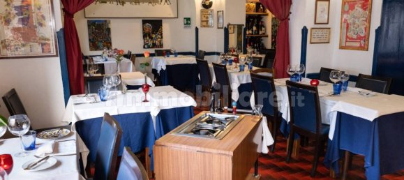 4 rooms Commercial property in Rome, Italy No. 333990 7