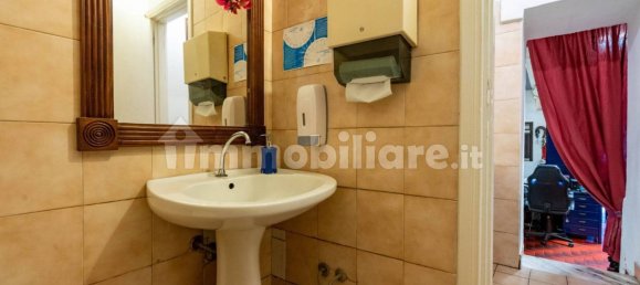4 rooms Commercial property in Rome, Italy No. 333990 31