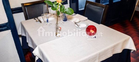 4 rooms Commercial property in Rome, Italy No. 333990 9