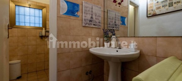 4 rooms Commercial property in Rome, Italy No. 333990 34
