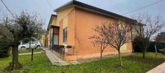 5-Zimmer Wohnung in Carbonera, Italy, Nr. 56483 9