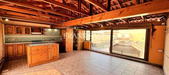 4 Schlafzimmer Stadthaus in Mgarr, Malta, Nr. 4926 13