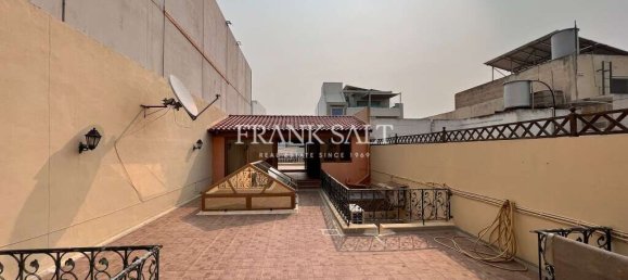 4 Schlafzimmer Stadthaus in Mgarr, Malta, Nr. 4926 17